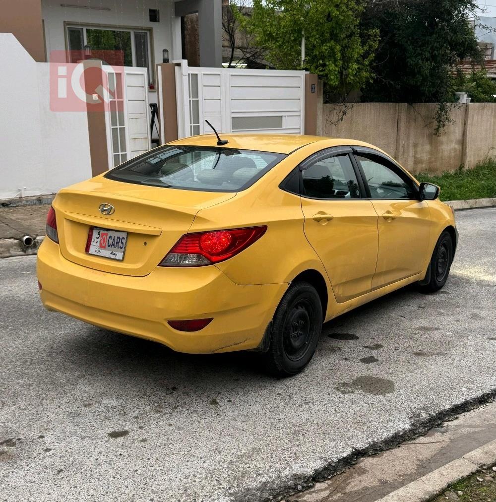 هیۆندای ئەکسنت